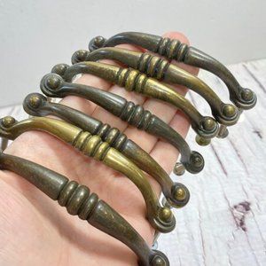 Metal Drawer Pull, Vintage Handle and Pull, Furniture Hardware, Vintage Solid Me